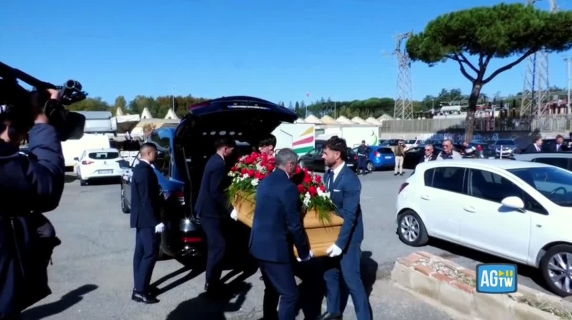 Funerale dell’autista Raffaele Marianella, il cordoglio dei colleghi: «Era un fratello»