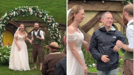 Sorpresa al matrimonio in stile Hobbit: spunta Elijah Wood, «Frodo» de Il Signore degli Anelli