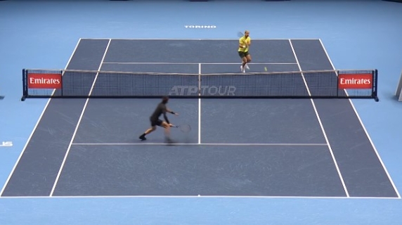 Gli highlights di Alcaraz-Musetti alle Atp Finals di Torino: l'azzurro lotta nel primo set ma cede nel secondo