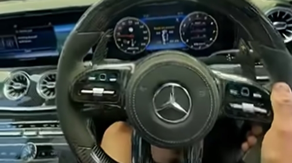 Giovane automobilista inglese condannato a 4 anni di carcere: nei video le sue corse folli che anticipavano la tragedia