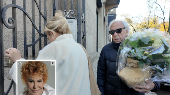 Rose bianche davanti a casa di Ornella Vanoni, Mario Lavezzi: «Il cuore le ha ceduto, non ha sofferto»