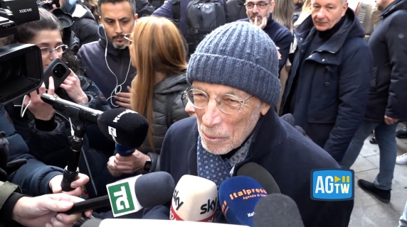 Salvatores alla camera ardente per Ornella Vanoni: «Una donna che ha saputo vivere la vita godendosela»