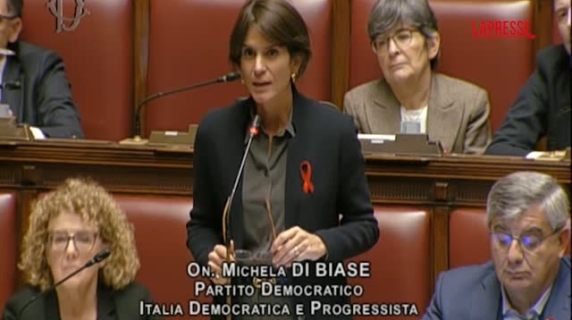 Michela Di Biase alla Camera sulla legge sul consenso: «La maggioranza ha sbugiardato la premier»