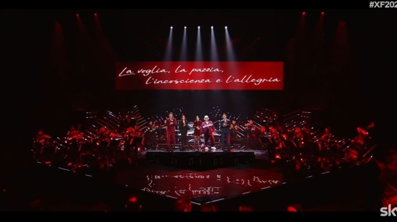 Dj Brina Knauss fa ballare sulle note di “Sant’allegria” e “La voglia, la pazzia”: l’omaggio di X Factor 2025 a Ornella Vanoni