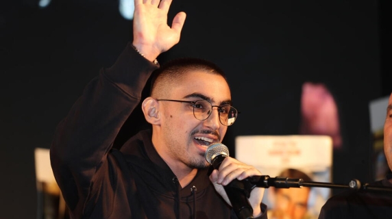 Atreju, l'intervento di Rom Braslavcki, israeliano rapito il 7 ottobre in diretta video