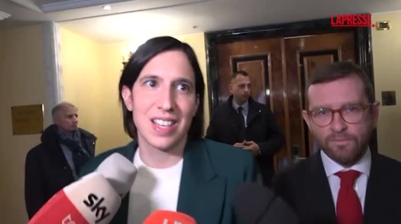 Schlein incontra Abu Mazen: «Non può esserci pace senza il coinvolgimento dei palestinesi»