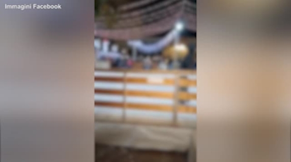 Campobasso, alla pista di pattinaggio parte 'Faccetta nera': è bufera