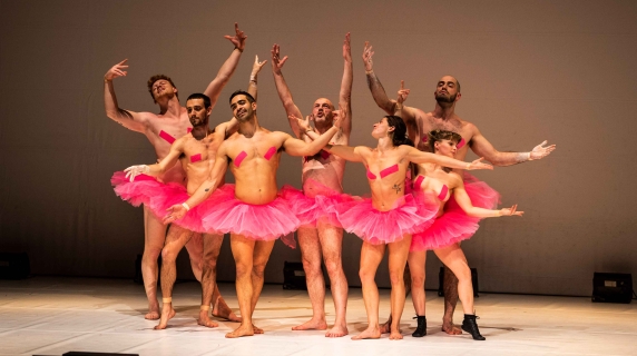 «Bello»: lo spettacolo della Cordata F.O.R. che celebra l'imperfezione all'Auditorium