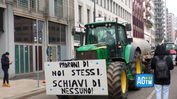 Mercosur, a Milano la protesta degli agricoltori contro l'accordo commerciale: «Non vogliamo mance dalla Ue»