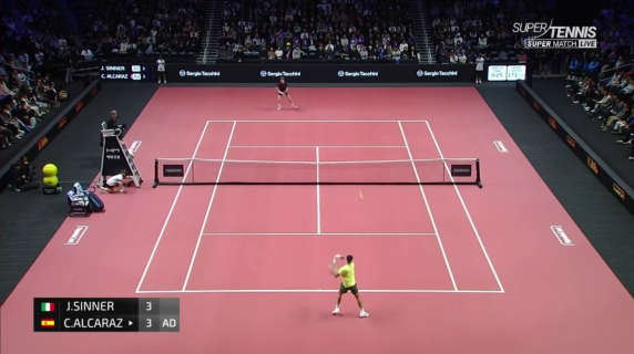 L'incredibile duello di rovesci tra Sinner e Alcaraz