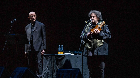 Enzo Avitabile e Peppe Servillo in «Duet»: il viaggio in acustico fra i loro brani più iconici ha emozionato l'Auditorium
