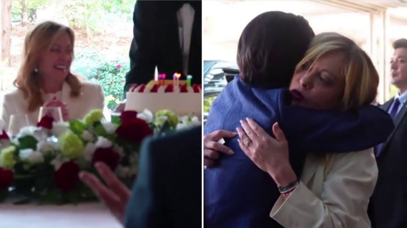 «Tanti auguri Giorgia», la premier giapponese Takaichi canta (in perfetto italiano) per Meloni. Poi la torta di compleanno