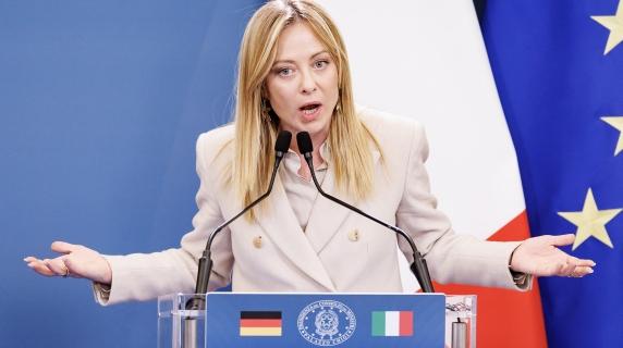 Meloni si stizzisce per la domanda sulla salute mentale di Trump: «Non mi pare un modo serio di affrontare la politica internazionale»