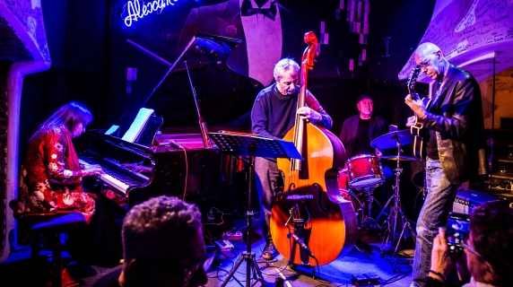 Rita Marcotulli, Fabio Zeppetella, Roberto Gatto e Ares Tavolazzi: il poker di assi all'Alexanderplatz