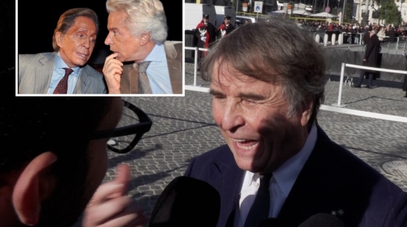 «Valentino ci chiedeva lo sconto», Giammetti si arrabbia con Cucinelli: «Non lo ha mai conosciuto»