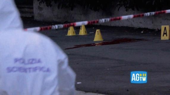 Sparatoria tra polizia e un rapinatore a Milano, l'uomo è gravissimo: le immagini da Rogoredo