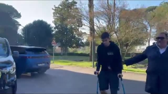 Infortunio Di Lorenzo, il capitano a Villa Stuart per un consulto