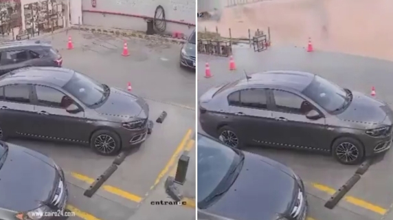 La voragine inghiotte all'improvviso un'intera stazione di servizio con le persone dentro