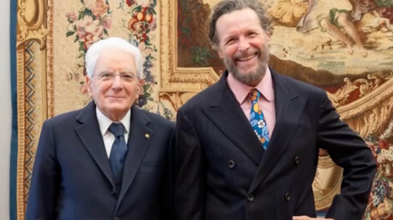 Jovanotti nominato commendatore, il video del cantante al Quirinale: «Ho chiesto a Mattarella come devo comportarmi ora»