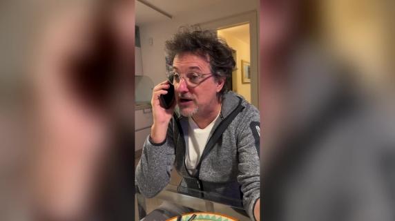 Sanremo, la gag di Pierraccioni su Conti: «Calimero è impazzito. Dopo Topo Gigio invita Sandokan, manca solo Spongebob»