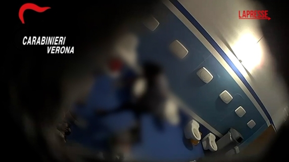 Bimbi strattonati e schiaffeggiati, le violenze nell'asilo di Verona