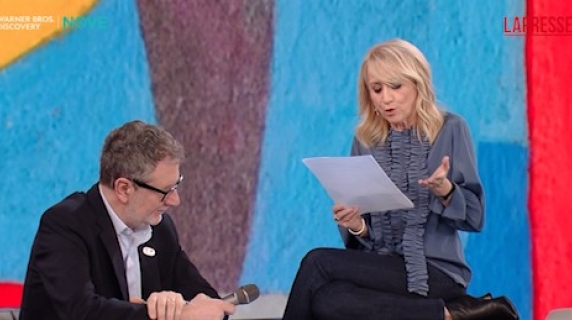 La letterina di Luciana Littizzetto alle atlete olimpioniche: «Costrette da sempre a dover fare tutto insieme»