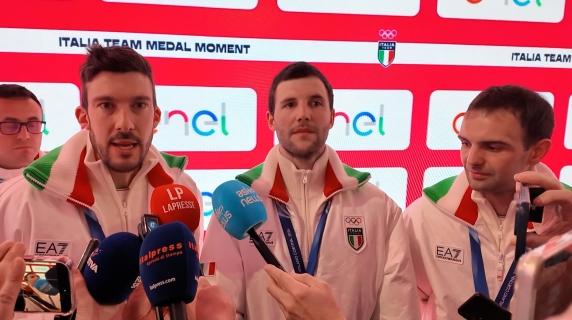 Chi dialoga con i pattini e chi esulta alla Steph Curry, i tre uomini d'oro dell'inseguimento a squadre