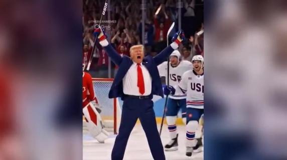 Trump segna nella sfida a hockey contro il Canada, il video realizzato con la AI postato dal presidente Usa