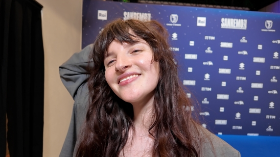 Sei fratelli e il sogno della serenità nella vita: la nuova proposta Angelica Bove è in finale