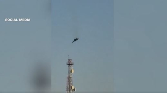 Un caccia F15 americano abbattuto in Kuwait. I due piloti si lanciano