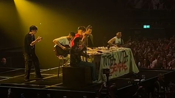 Olly incanta Firenze e a sorpresa sul palco arriva Nigiotti