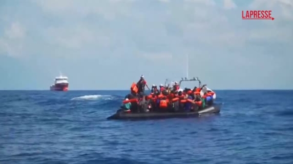 Emergency soccorre 41 migranti nel Mediterraneo: tra loro 9 minori