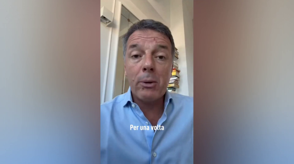 Renzi sui social: «Avevo un melanoma, l'ho rimosso. Fate i controlli»