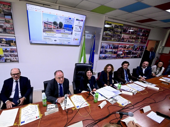 Elezioni Regionali: La Commissione Antimafia Svela la Lista dei Candidati "Impresentabili" per Garantire Trasparenza e Integrità