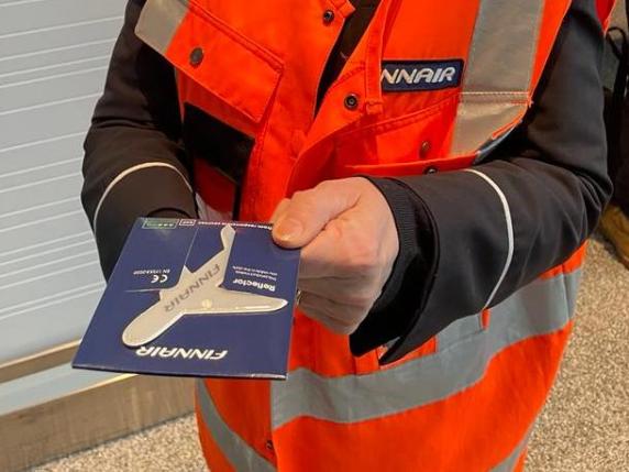 Perché la compagnia aerea Finnair pesa i passeggeri prima del volo?