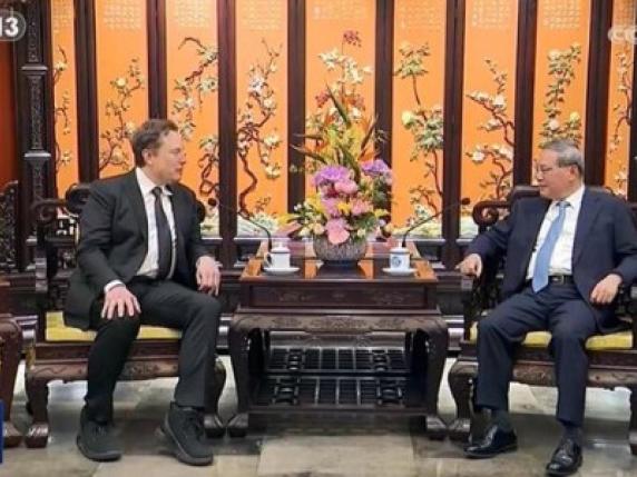 Elon Musk incontra il premier cinese Li Qiang a Pechino. X/ ELON MUSK +++ATTENZIONE LA FOTO NON PUO' ESSERE PUBBLICATA O RIPRODOTTA SENZA L'AUTORIZZAZIONE DELLA FONTE DI ORIGINE CUI SI RINVIA+++ NPK +++