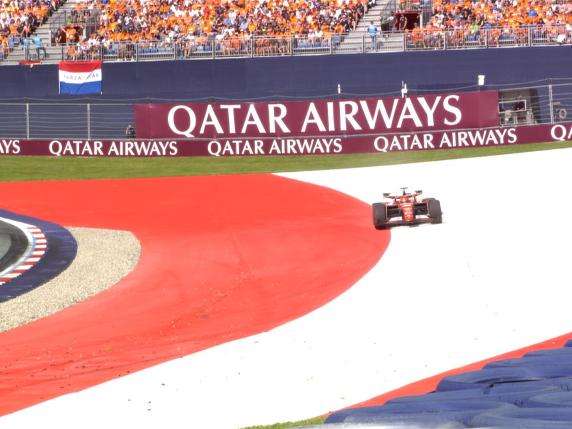 Gp Austria, Verstappen in pole, davanti a Norris, a Piastri cancellato il tempo. Sainz 4°, Leclerc 6° | Diretta Gp Austria, Verstappen in pole, davanti a Norris, a Piastri cancellato il tempo. Sainz 4°, Leclerc 6° | Diretta