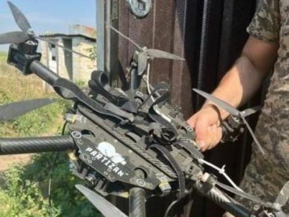 Nel tritacarne di Pokrovsk: «Uccidevamo 50 russi al giorno, ma se continua così dovremo ritirarci»