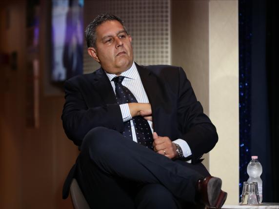 Lo sfogo di Toti: "Lasciato solo. Sono passato da essere Al Capone a un divieto di sosta". E il centrodestra spiazzato sceglie il silenzio