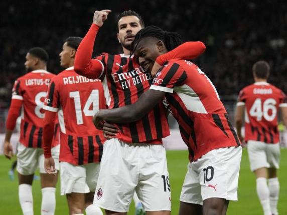Il Milan si rialza, poker in 29' al Venezia: Theo di nuovo titolare e in gol, si rivede Morata