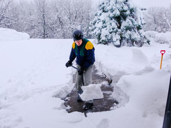 Come il freddo influisce sul corpo e perché l’esercizio in condizioni di gelo è pericoloso