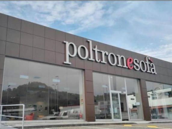 Poltronesofà subisce attacco hacker: dati personali dei clienti rubati