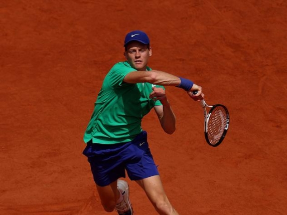Sinner-Lehecka al Roland Garros, in palio gli ottavi: Jannik in fuga col break|Segui il live 5-0