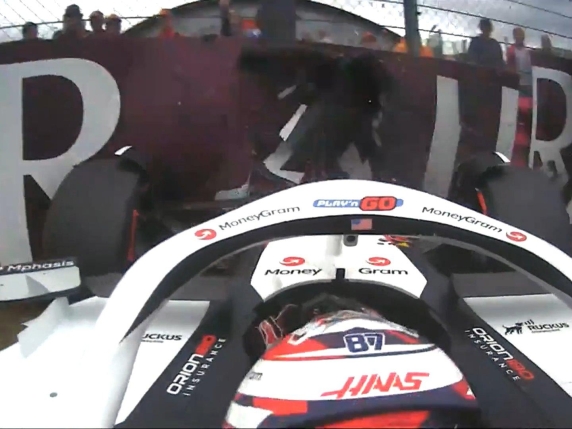 F1 Gp Silverstone: Leclerc vola nelle ulime libere.  Lewis rinuncia al giro veloce. Incidenti di Bearman e Bortoleto  Diretta