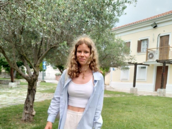 Carovigno, diciottenne ucraina scomparsa dal Meditur. Ricerche con droni e in mare, controlli sui tabulati telefonici