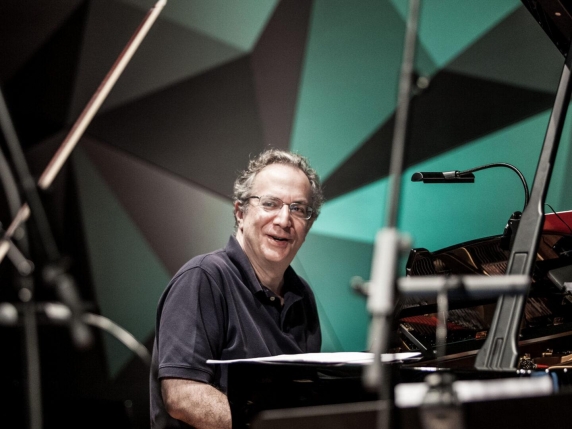 Uri Caine, «Non solo classica rivisitata, mi affascina il rap»