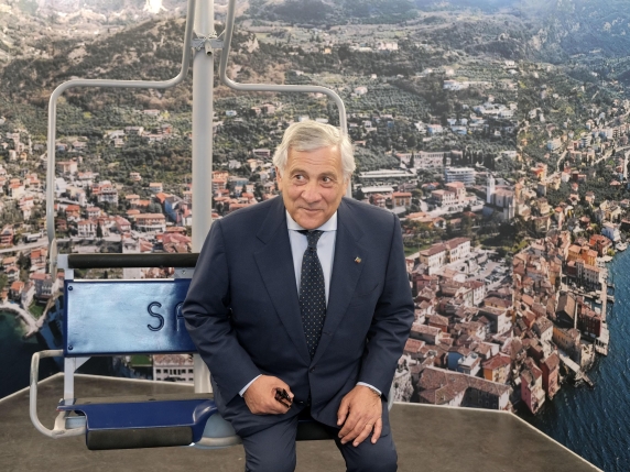 Dalla cittadinanza alla sanità, il «tormentone» estivo  del dialogo  Forza Italia-Pd