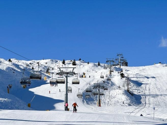 Dolomiti Superski, istruttoria dell’Antitrust sui prezzi degli skipass. Assoutenti: «Rincari stellari»