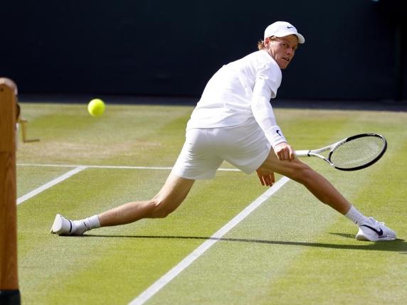 Sinner-Alcaraz, la diretta della finale di Wimbledon: 4-6; 6-4; 6-4; 6-4. Jannik vince a Londra