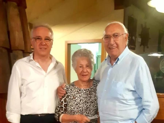 Pippo Baudo, il ristorante amato dal conduttore: «Era allegro e ironico, anche quell'ultima volta in carrozzina. Ordinava sempre lo stesso piatto dal menu»
